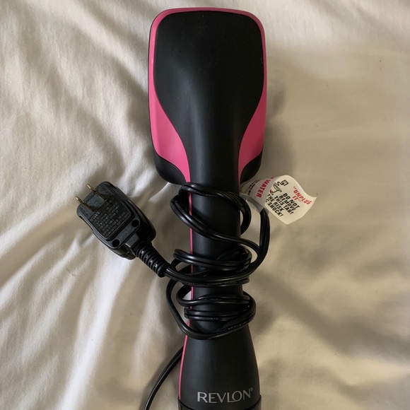 Revlon Other - Revlon One-Step Hair Dryer and Volumizer, Black